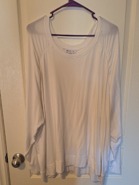 Athleta Tops - Athleta White Lightweight Long-Sleeve Pullover